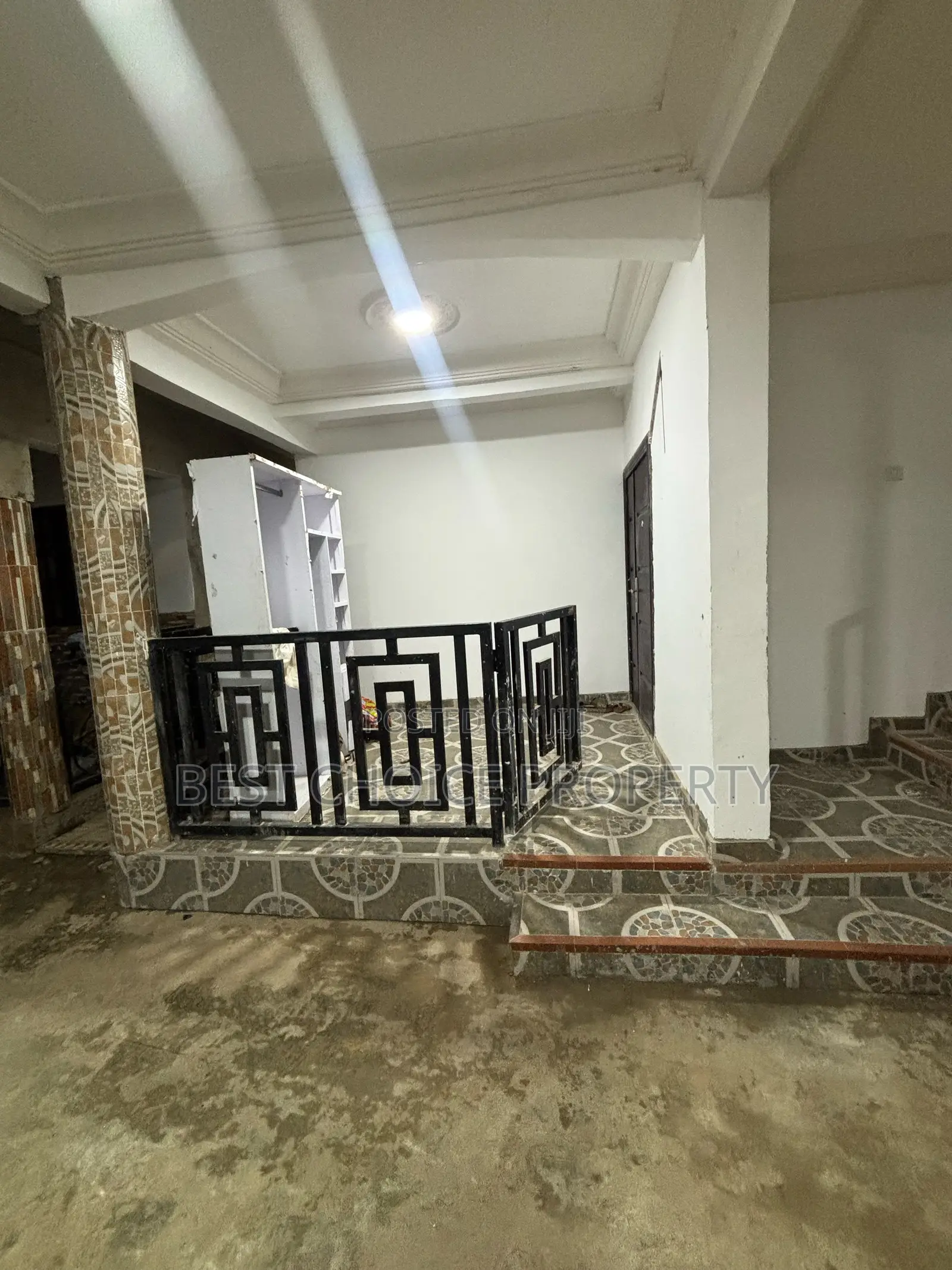 2bdrm Apartment in Lakeside for rent in Lake Side Estate
