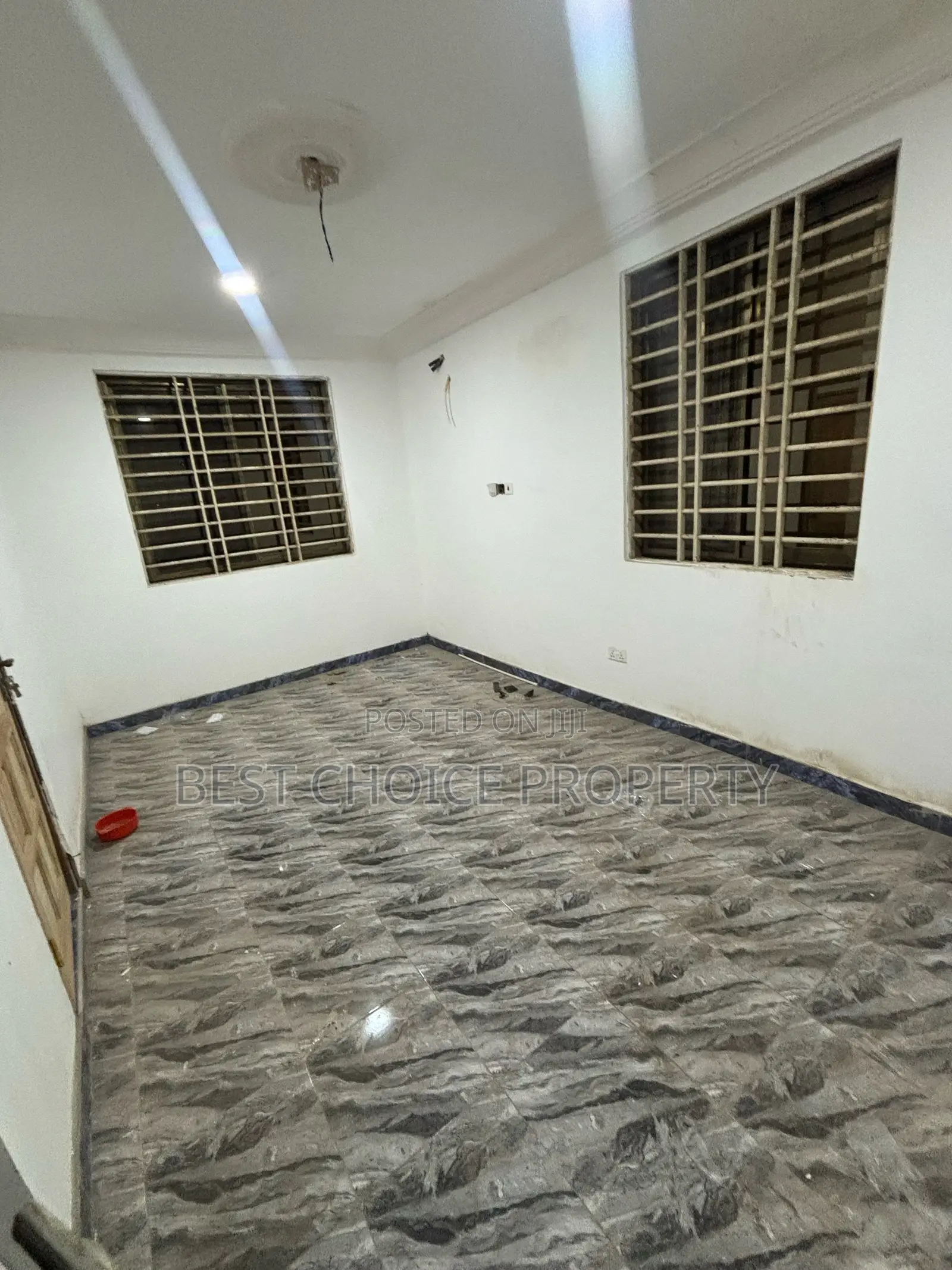 2bdrm Apartment in Lakeside for rent in Lake Side Estate