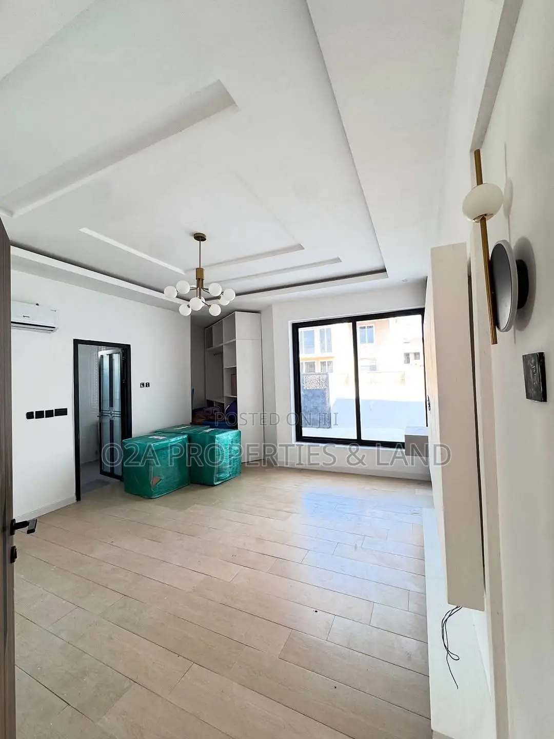 6bdrm House in Lashibi, Sakumono for sale in Sakumono