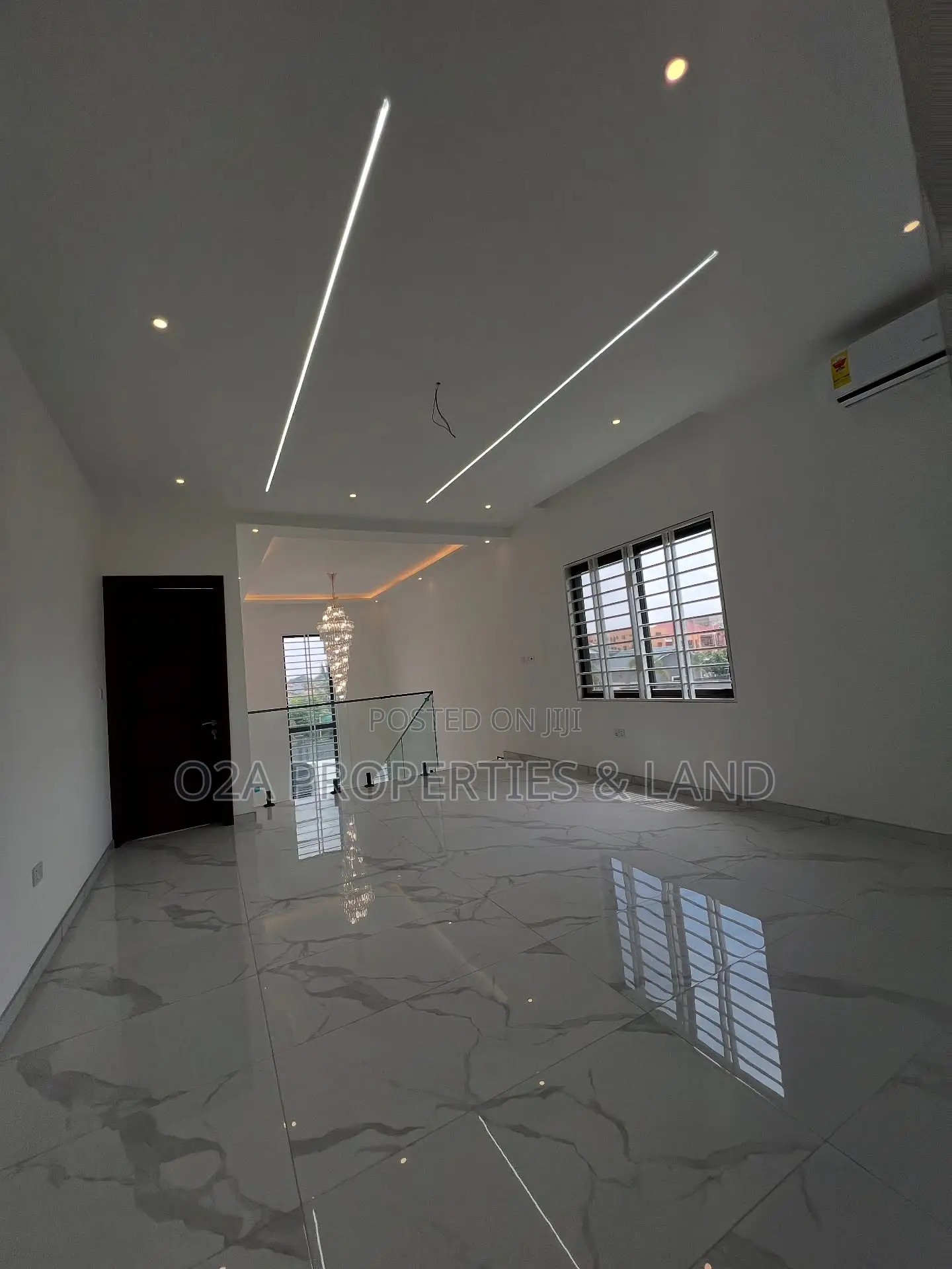 5bdrm House in Sakumono for sale in Sakumono