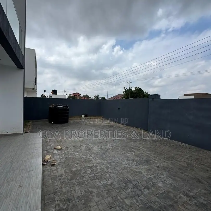 3bdrm House in Haatso, Antis for rent in Antis