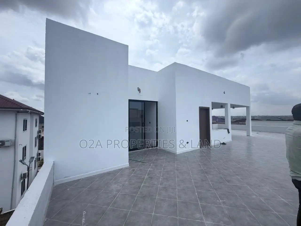 6bdrm House in Lashibi, Spintex, Sakumono for sale in Sakumono