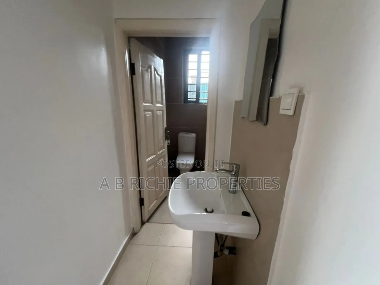 Furnished 3bdrm Apartment in Ab Richie Properties, Parakuo Estate in Parakuo Estate