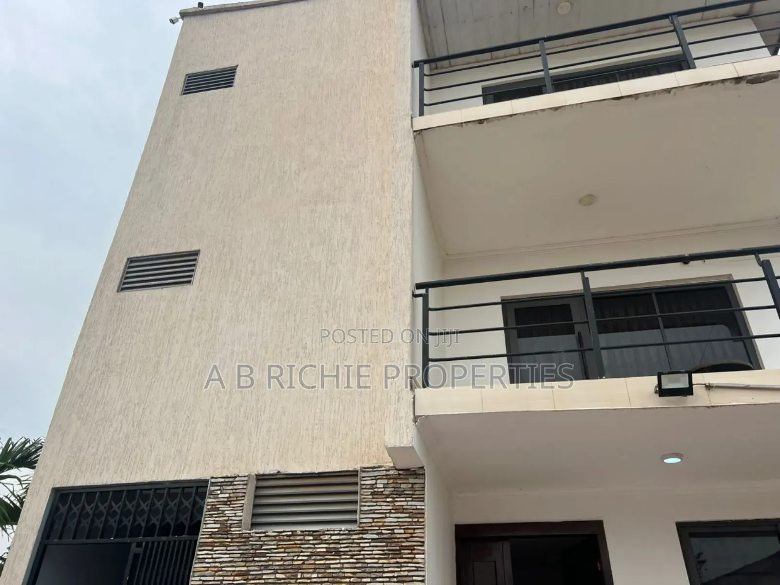 Furnished 3bdrm Apartment in Ab Richie Properties, Parakuo Estate in Parakuo Estate
