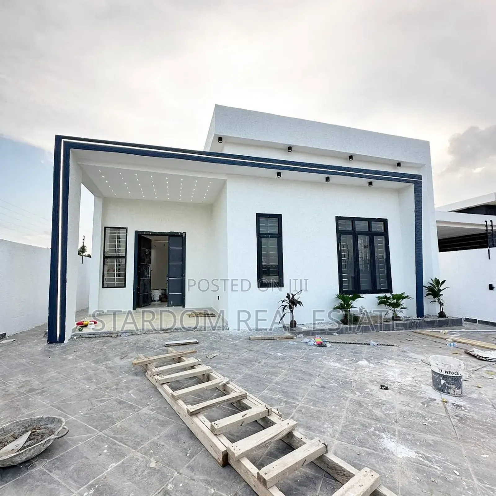 3bdrm Duplex in East Legon Hills for sale in East Legon