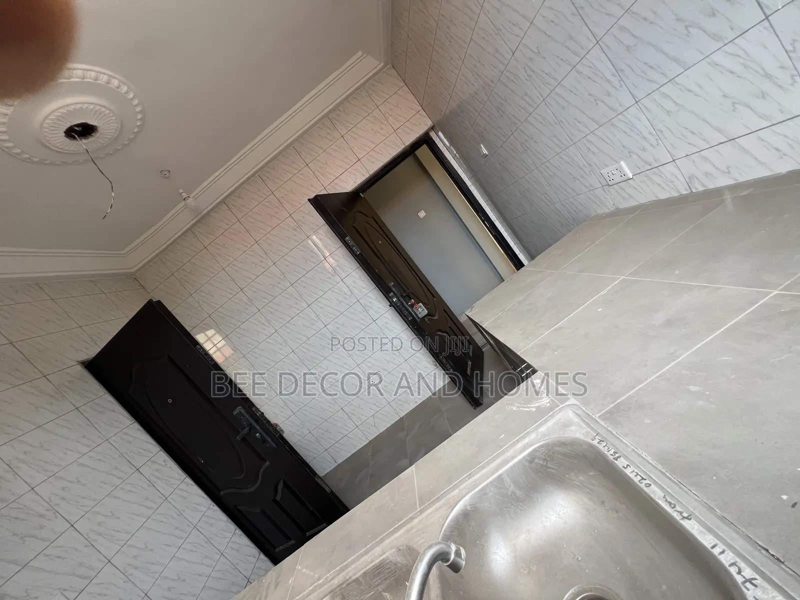 3bdrm Apartment in Bee 🐝 Decor & Homes, Old Ashomang for rent in Old Ashomang