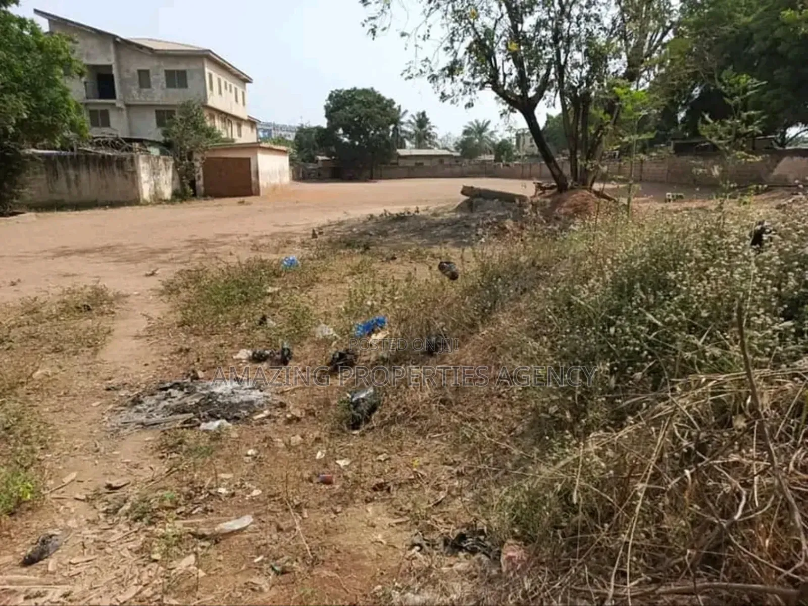 Selling● 7 Plots of Land Land Title Lapaz in Lapaz