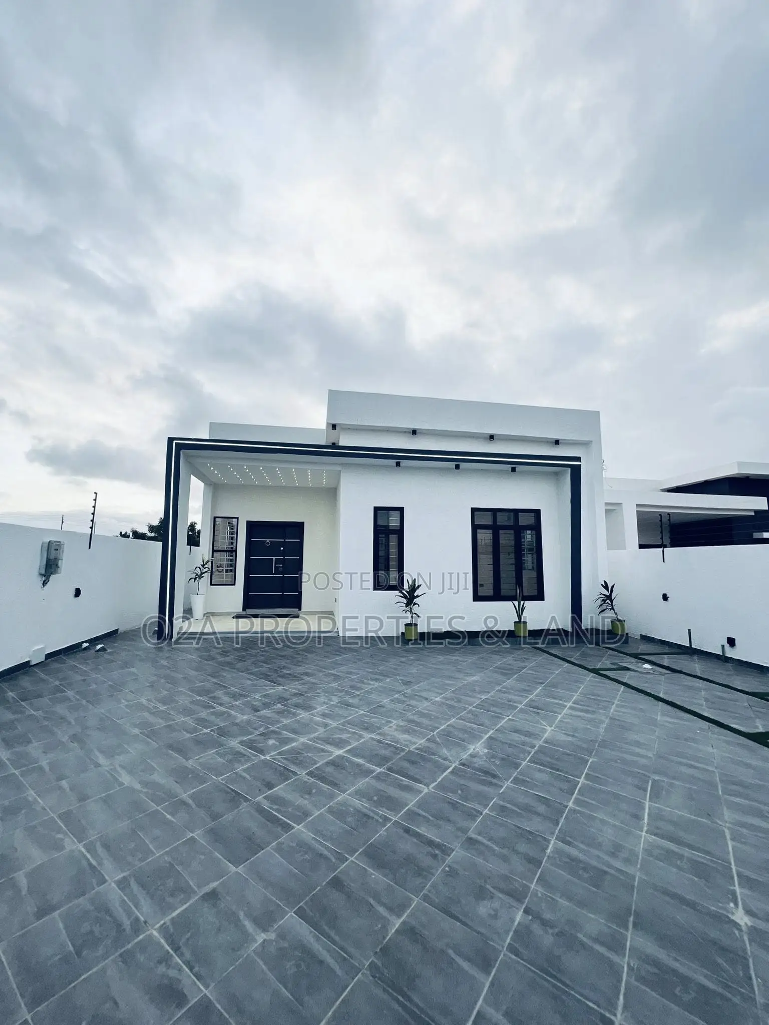 3bdrm Bungalow in East Legon Hills for sale in New Legon