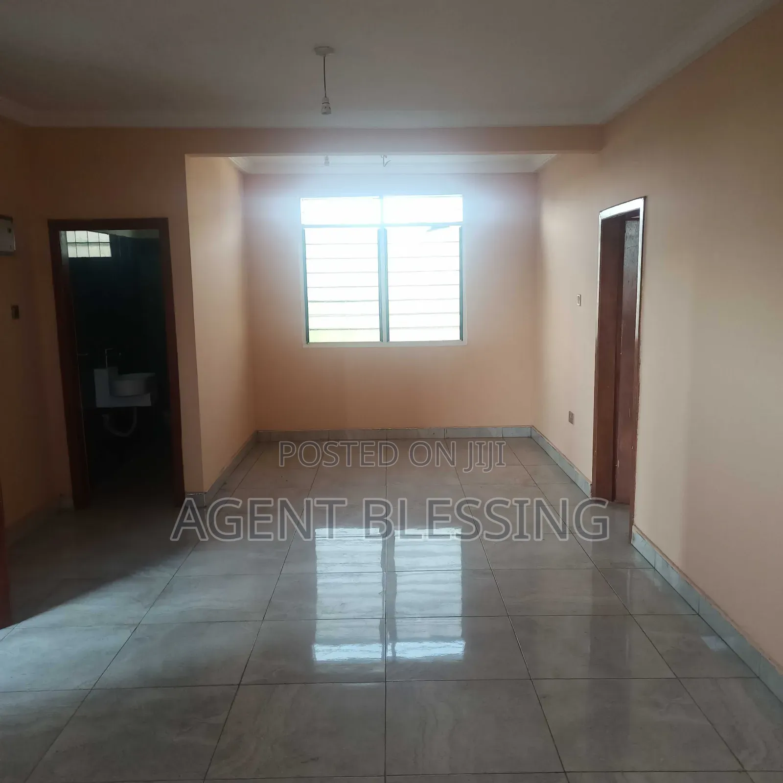 2bdrm Apartment in Community 25, Tema Metropolitan for rent in Tema Metropolitan