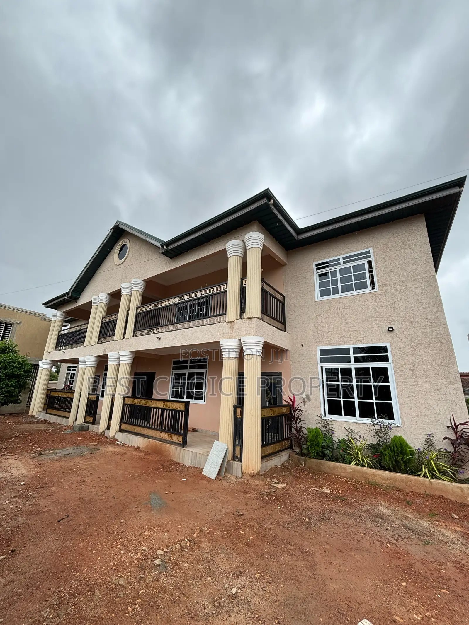 3bdrm Apartment in Chicken Man Pizza, Frafraha for rent in Frafraha