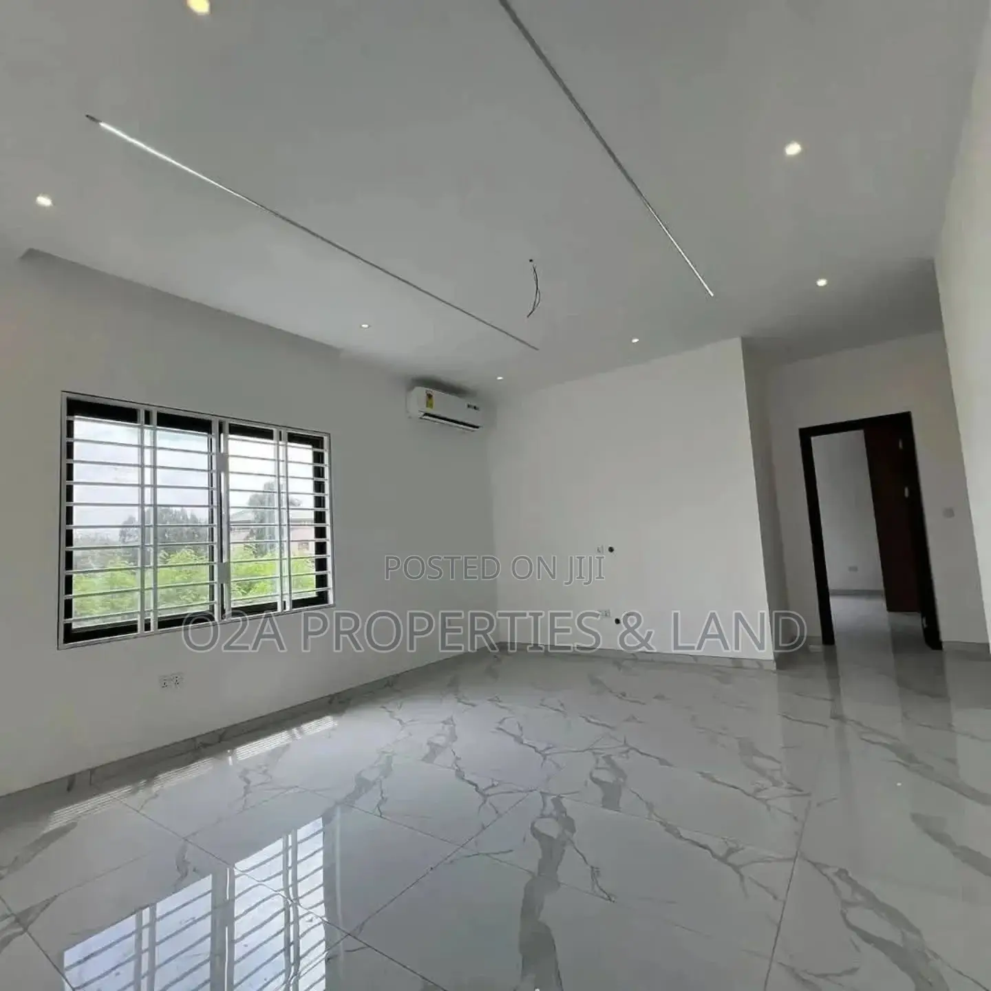 4bdrm House in Sakumono for sale in Sakumono