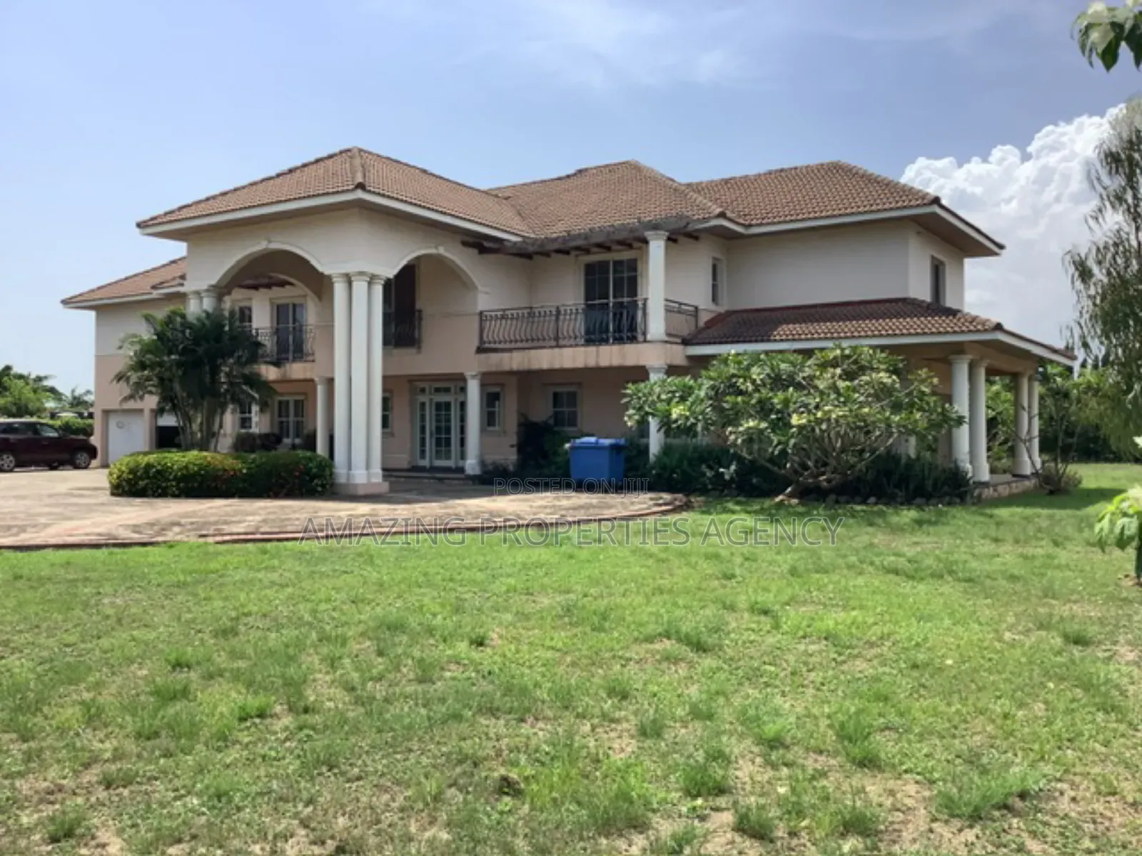 5bdrm House in East Legon for sale in East Legon