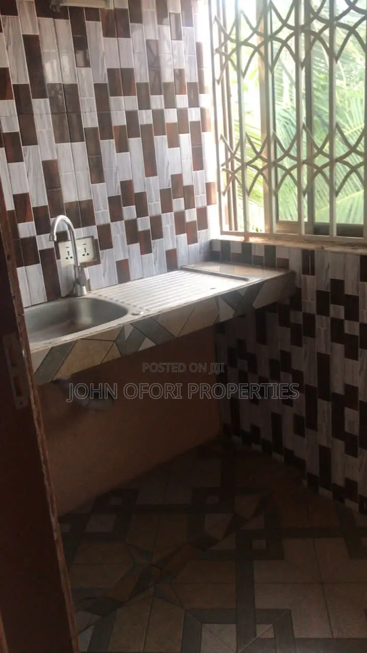 1bdrm Apartment in Kotei Market, Kumasi Metropolitan for rent in Kumasi Metropolitan