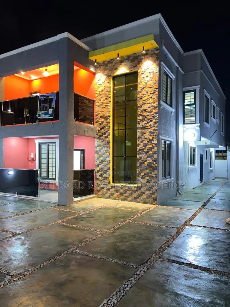 4bdrm Duplex in Sefdard Real Estate, Kasoa for sale in Kasoa