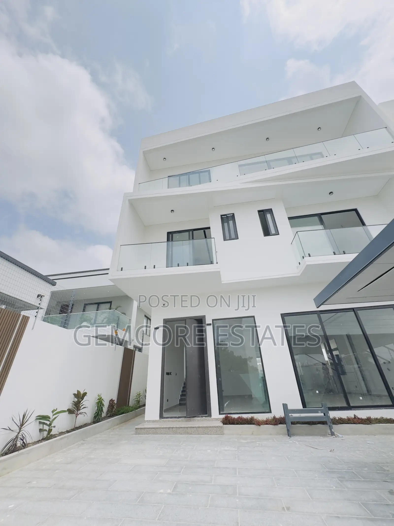 4bdrm House in East Legon for sale in East Legon