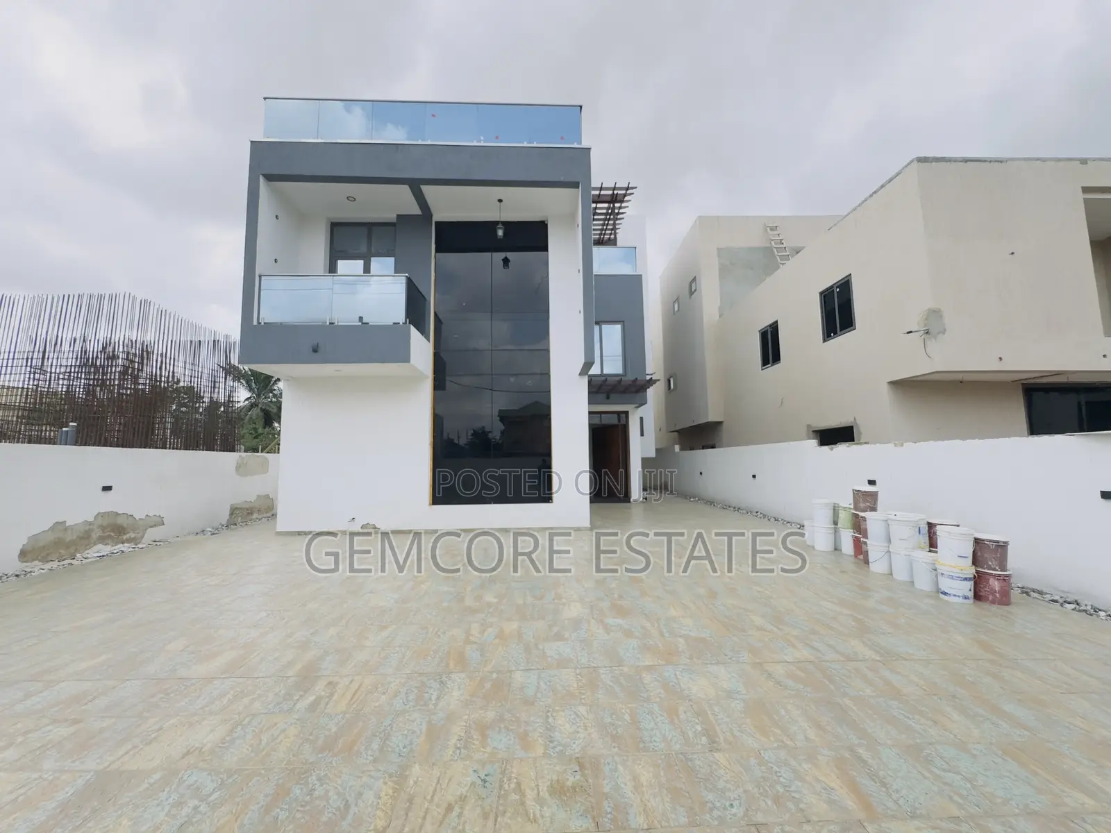 5bdrm House in East Legon|American for rent in East Legon