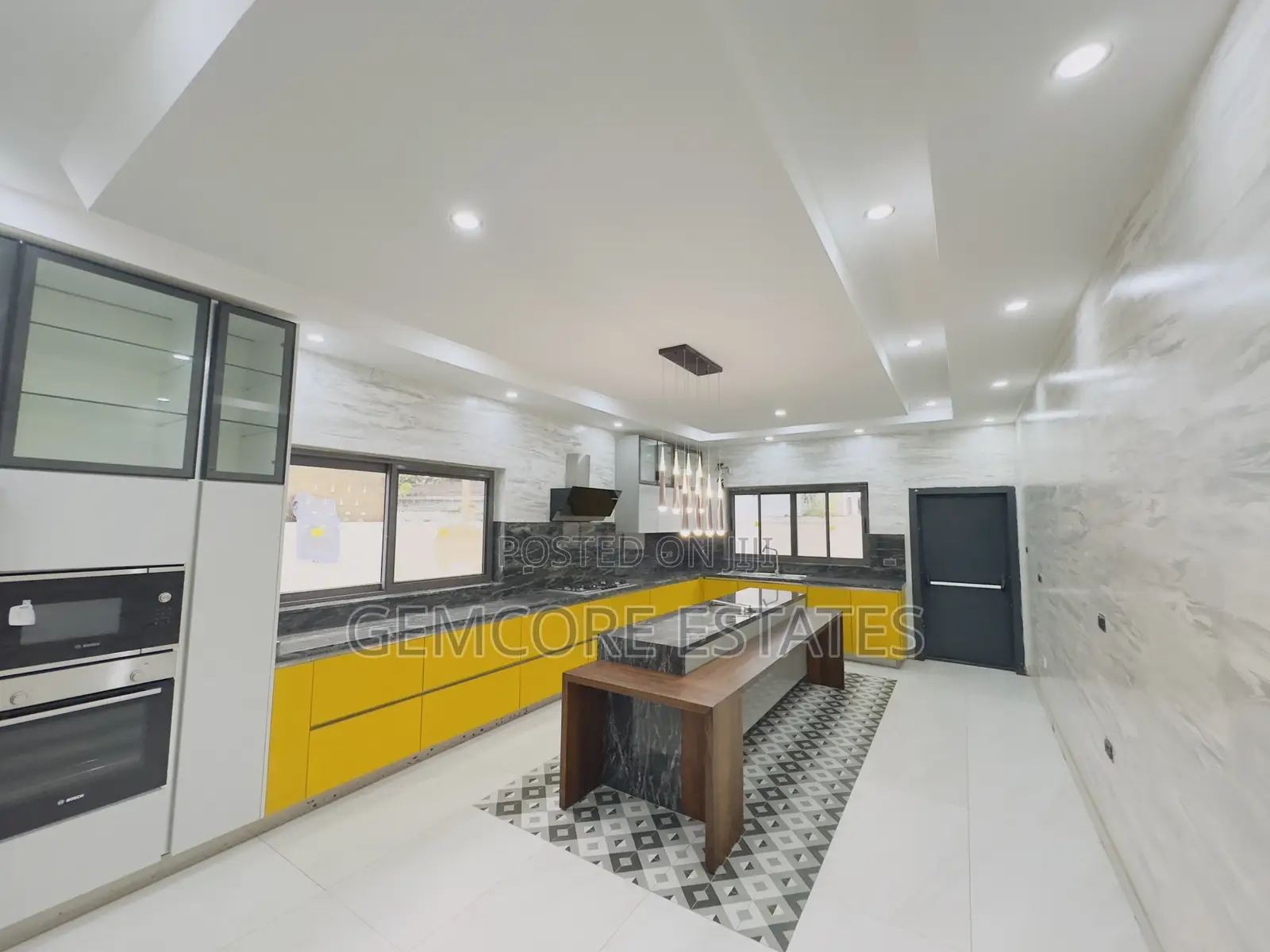 5bdrm House in East Legon|American for rent in East Legon
