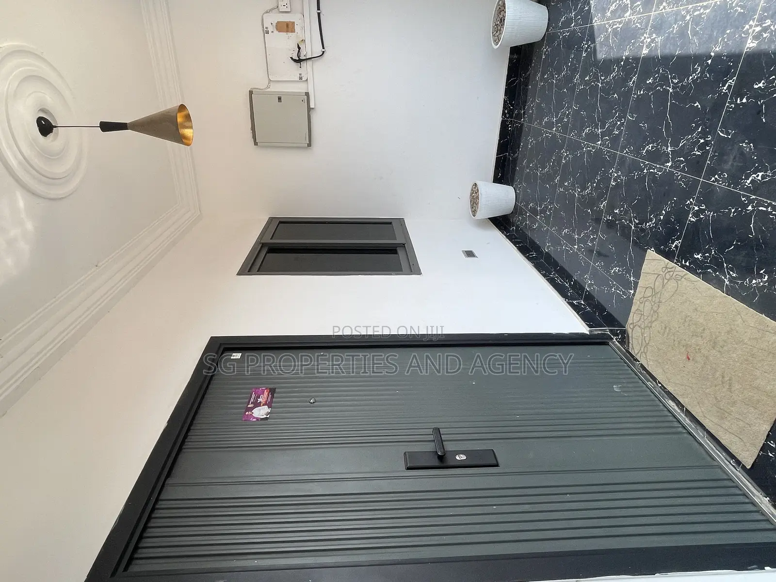 2bdrm Apartment in Batsonaa, Baatsona Total for rent in Baatsona Total