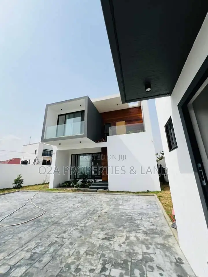4bdrm House in East Legon Hills for sale in New Legon