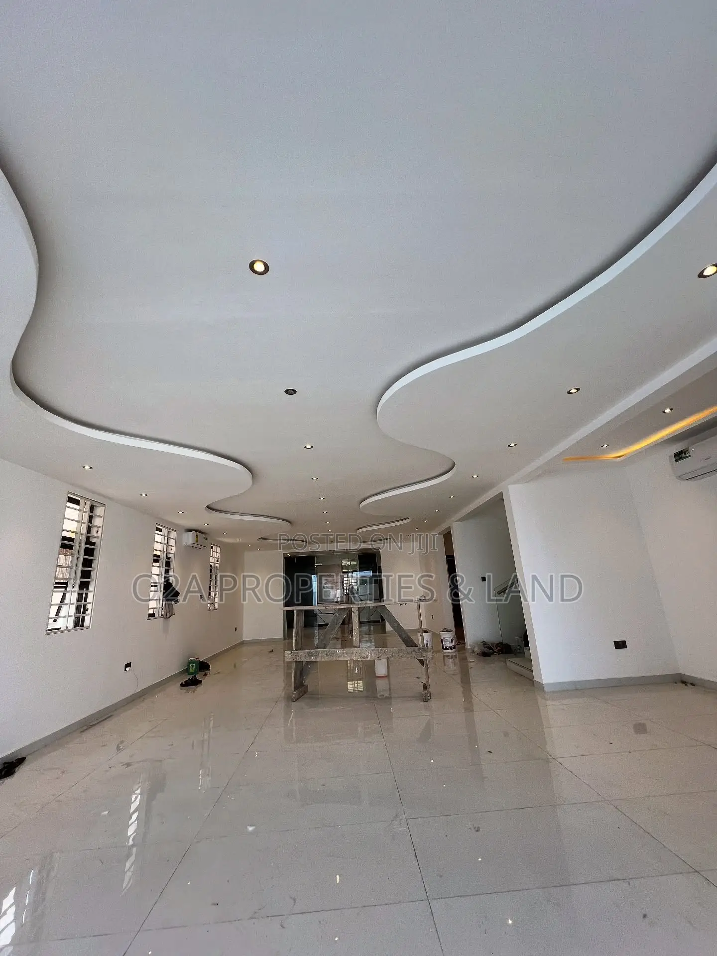 4bdrm House in Ashaley Botwe, Lake Side Estate for sale in Lake Side Estate
