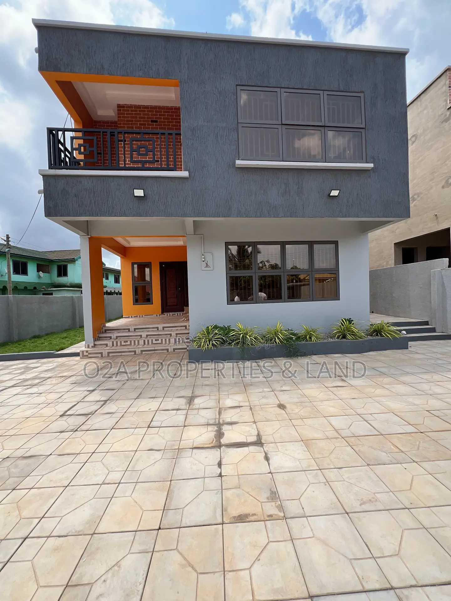 4bdrm House in North Legon Agbogba for sale in North Legon