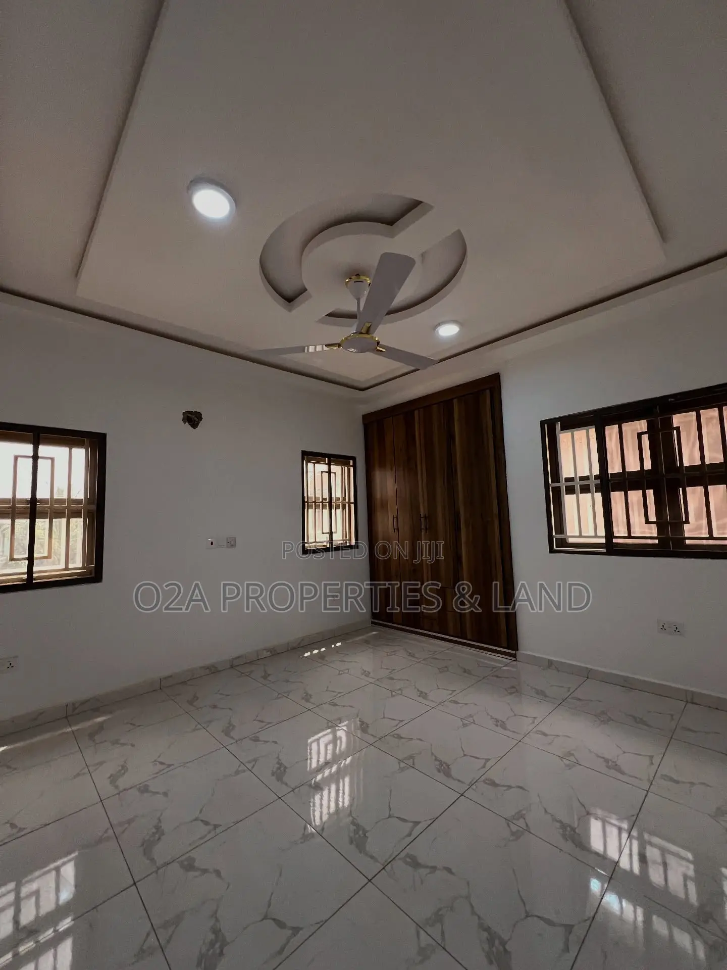 4bdrm House in North Legon Agbogba for sale in North Legon