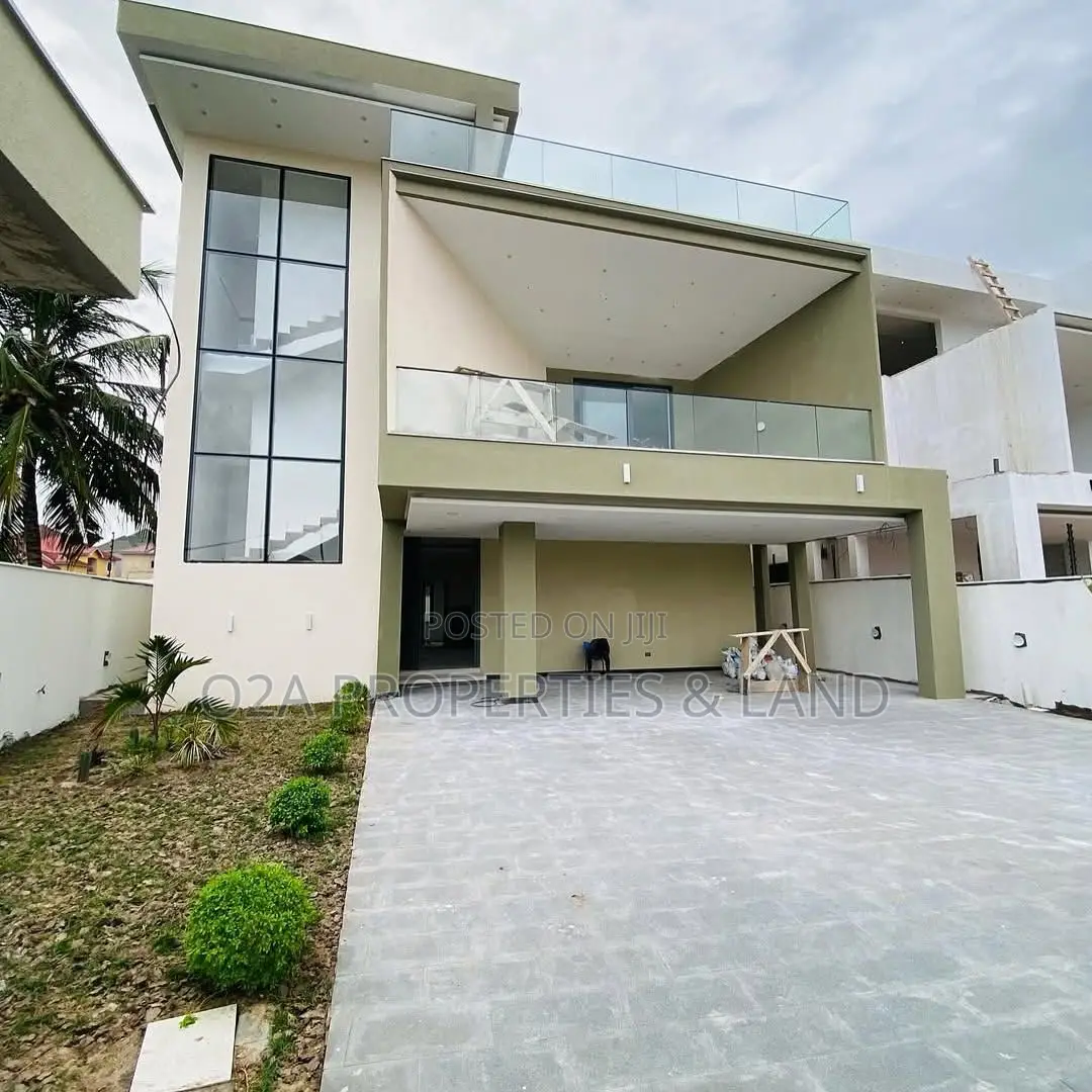 5bdrm House in Cantonment, Acquinas for sale in Acquinas