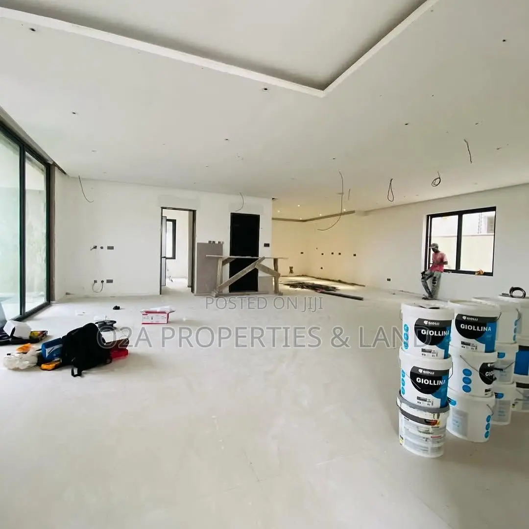5bdrm House in Cantonment, Acquinas for sale in Acquinas