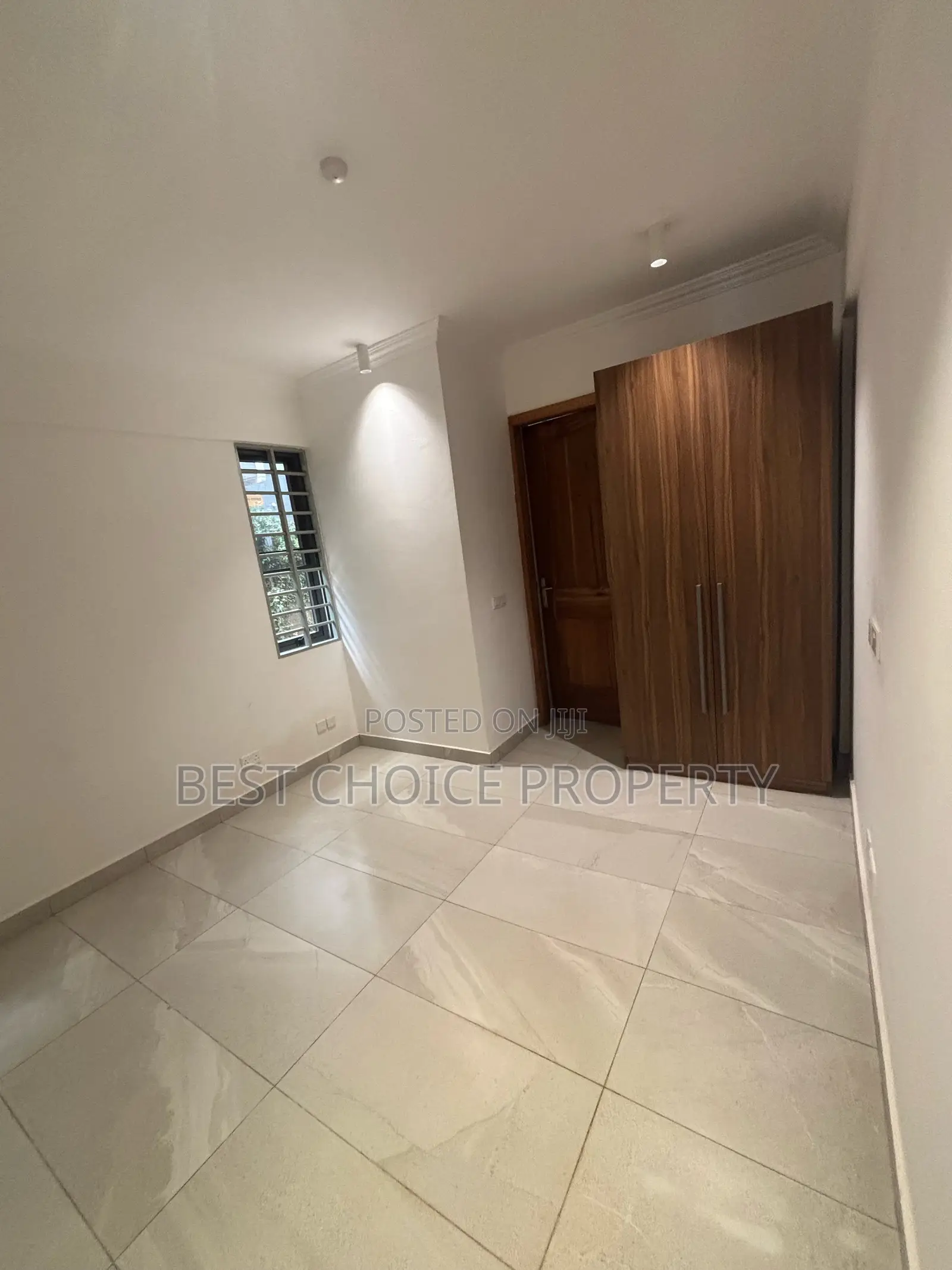 4bdrm Duplex in Oyarifa for Sale in Oyarifa Mall Area