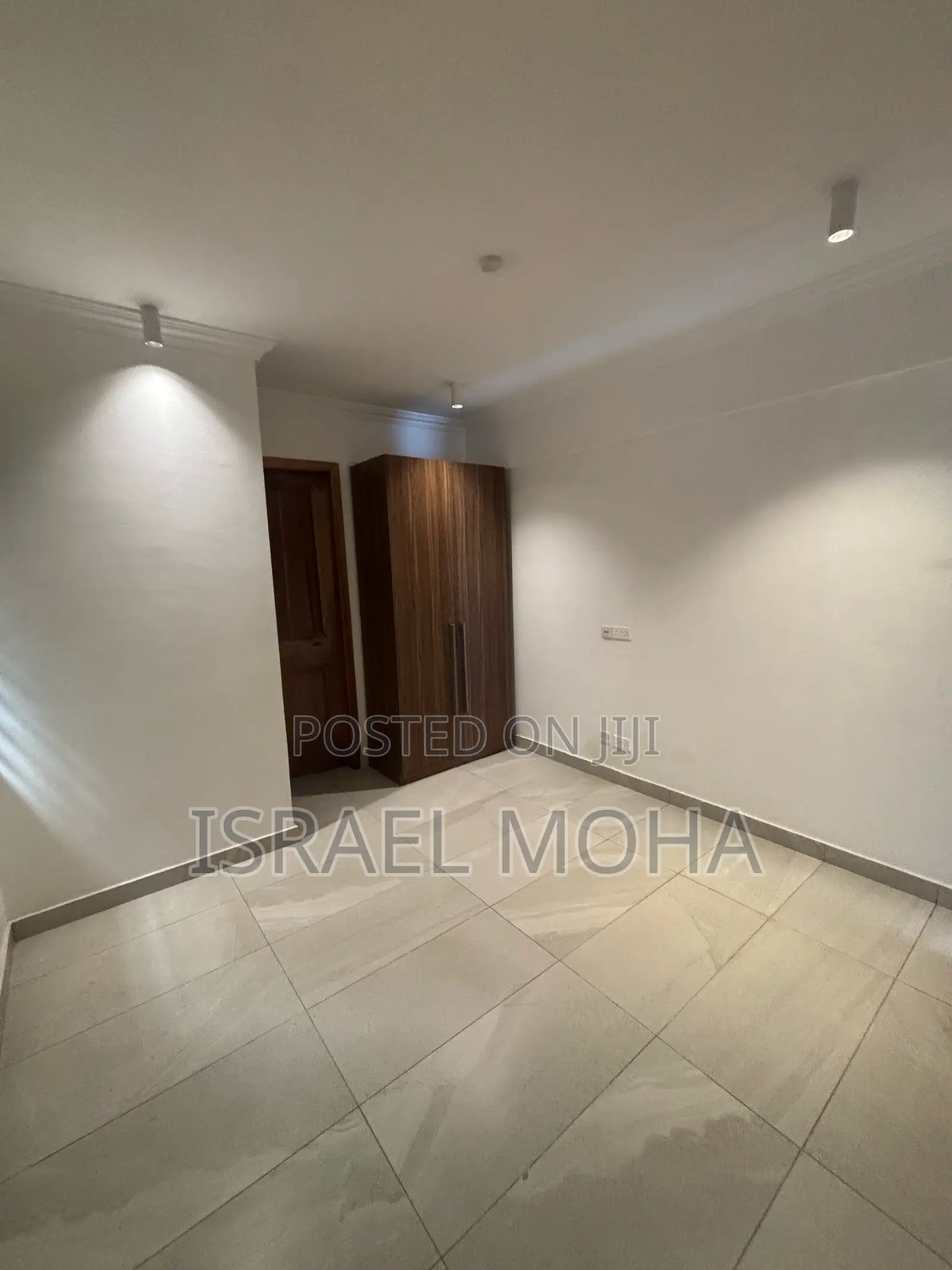 4bdrm Duplex in Oyarifa for Sale in Oyarifa Mall Area