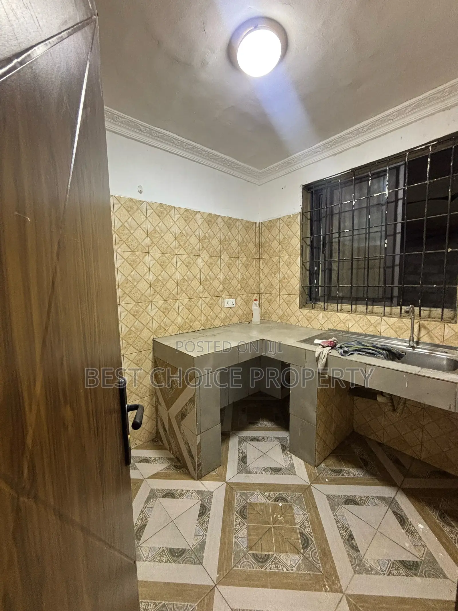 1bdrm Apartment in Lakeside Community for rent in Lake Side Estate