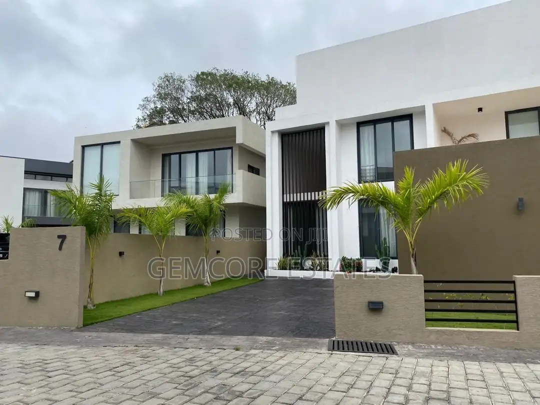 Furnished 4bdrm House in Cantonments for sale in Cantonments