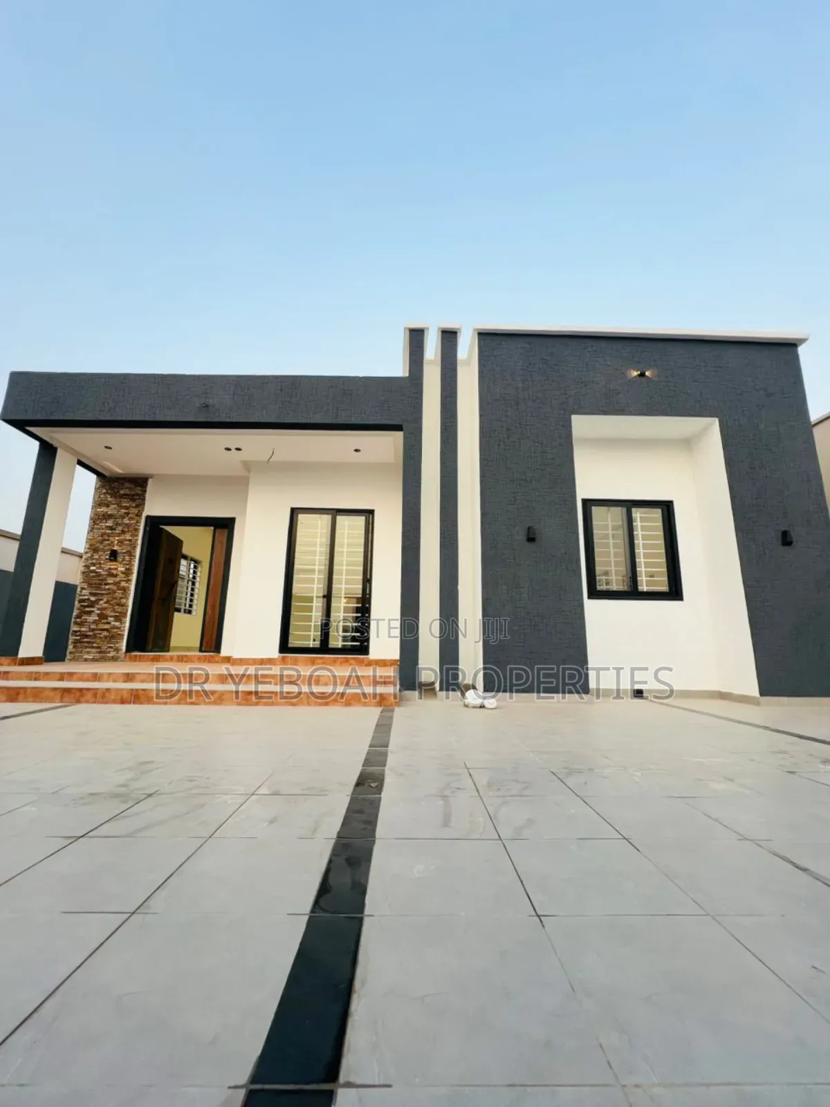 3bdrm Duplex in Oyarifa:- 3 Bedrooms for sale in Oyarifa