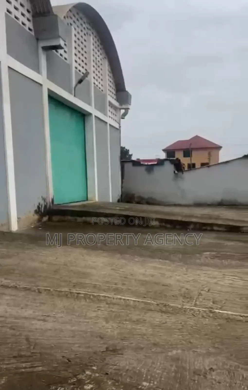 1000 SQM Self Compound Warehouse in Tema Metropolitan