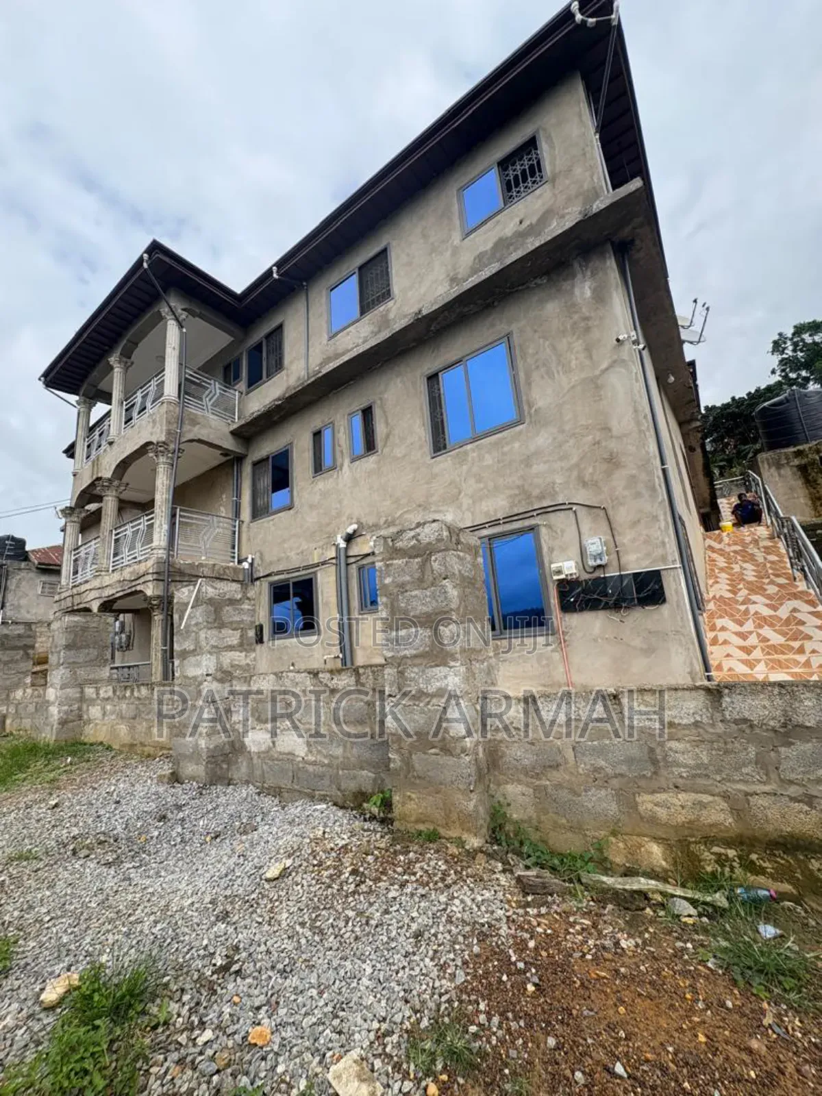 12bdrm Apartment in Tarkwa Nsuaem for sale in Tarkwa Nsuaem