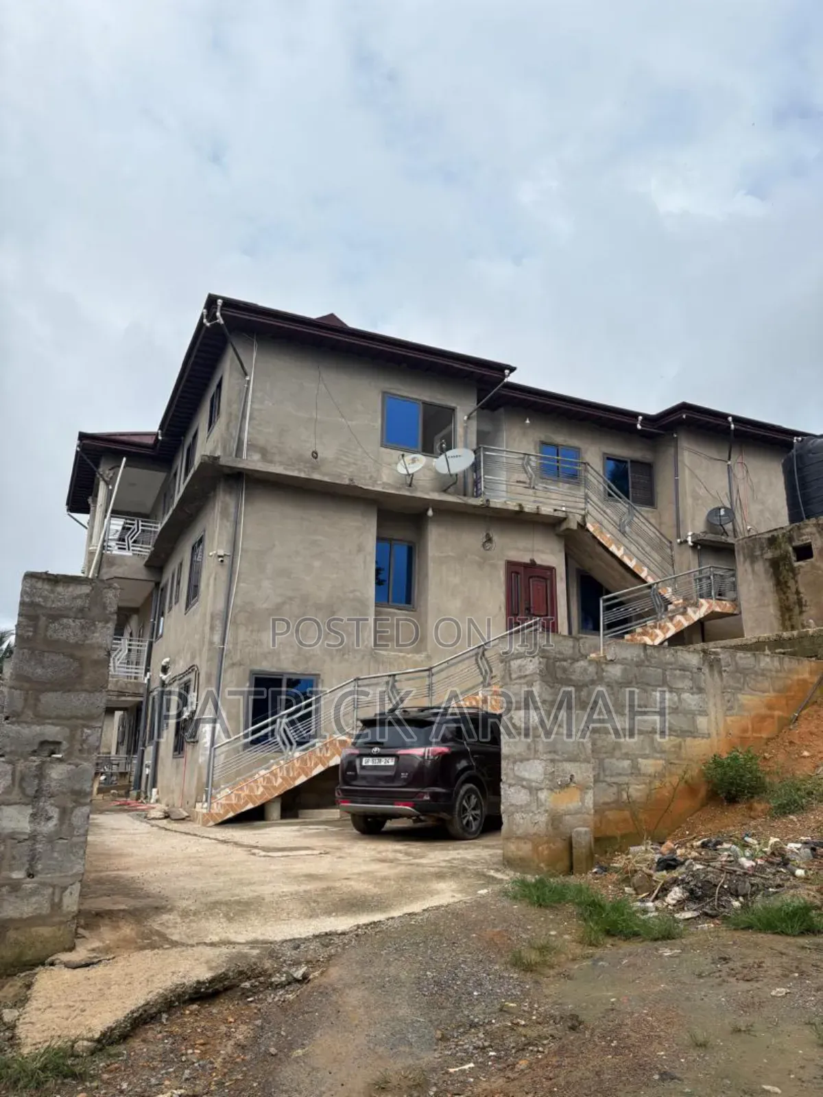 12bdrm Apartment in Tarkwa Nsuaem for sale in Tarkwa Nsuaem