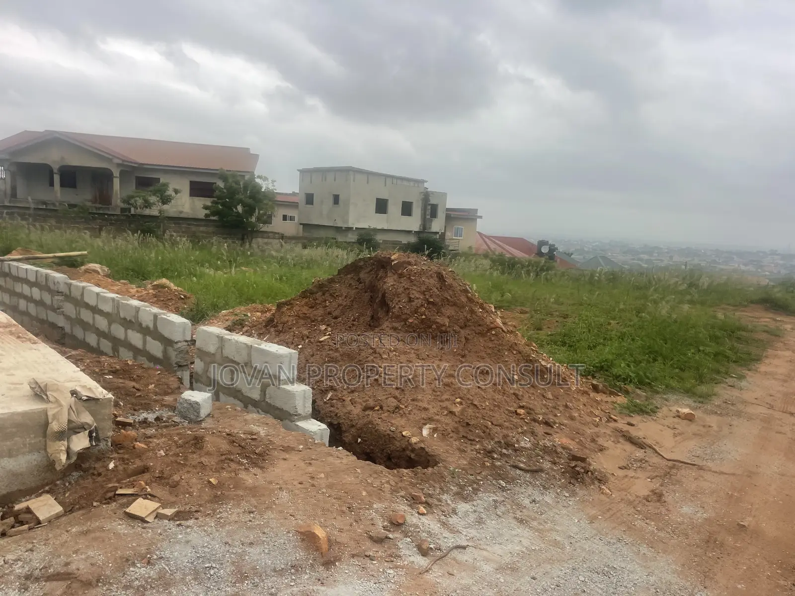 Half Plot for Sale at Acp 350,000 Cedis Land Title in Pokuase