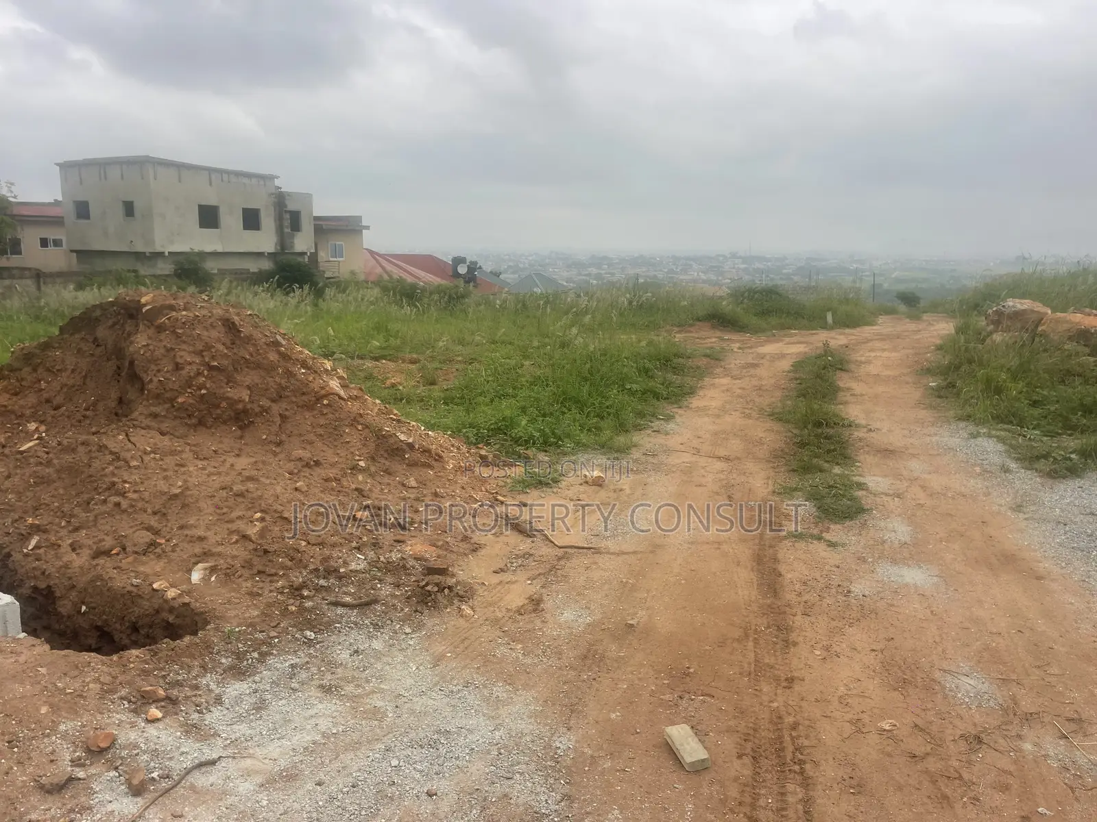 Half Plot for Sale at Acp 350,000 Cedis Land Title in Pokuase