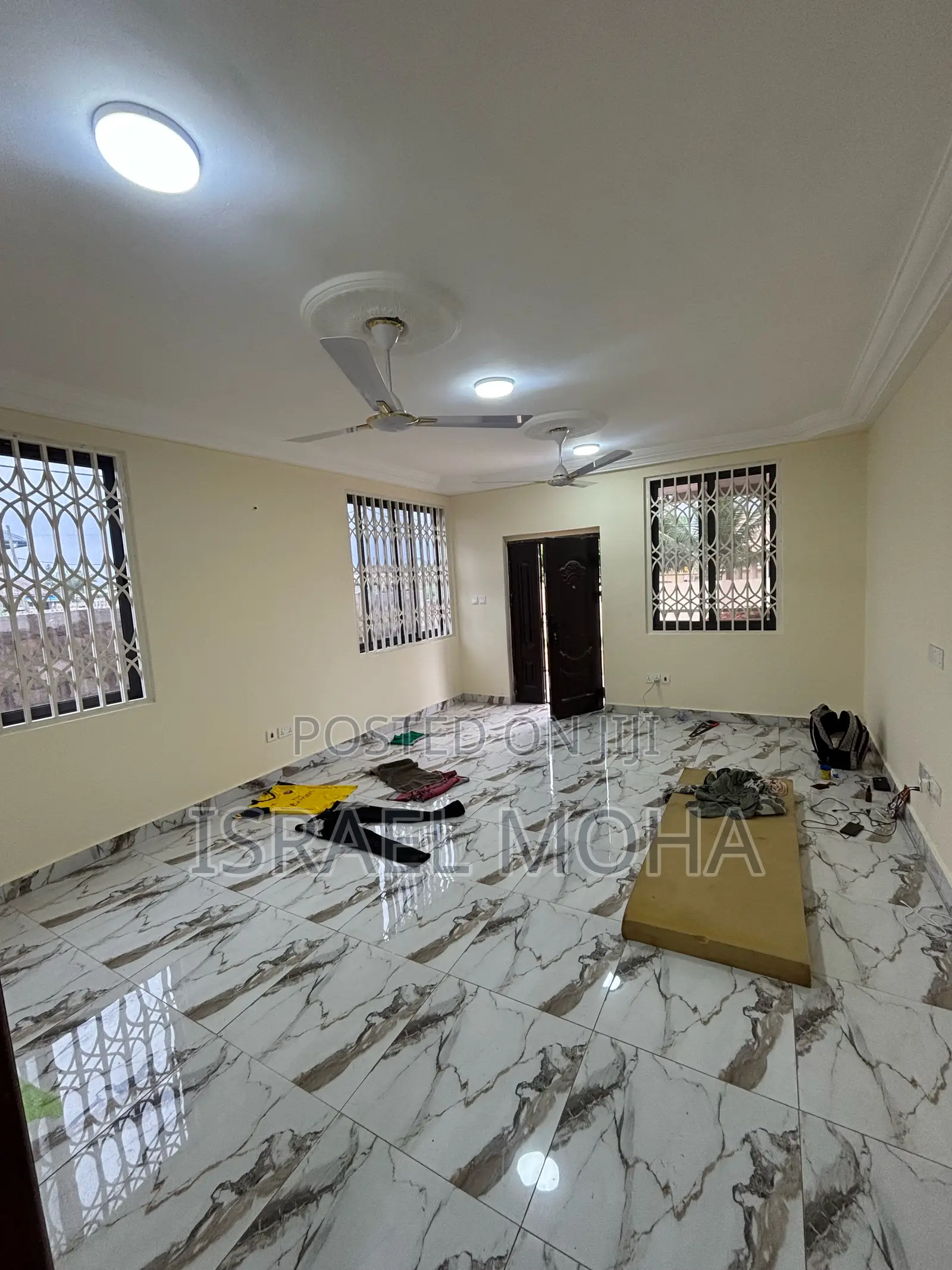 3bdrm Apartment in Community 8 Police, Lake Side Estate for rent in Lake Side Estate
