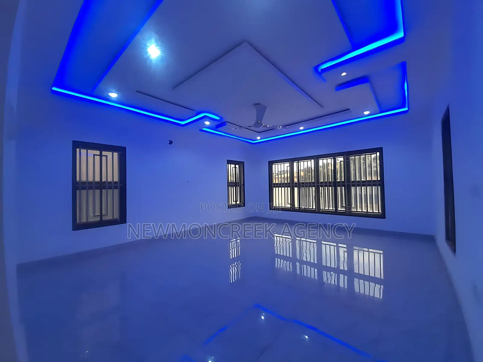 4bdrm House in Agbogba Estate Road, School Park Area for sale in School Park Area
