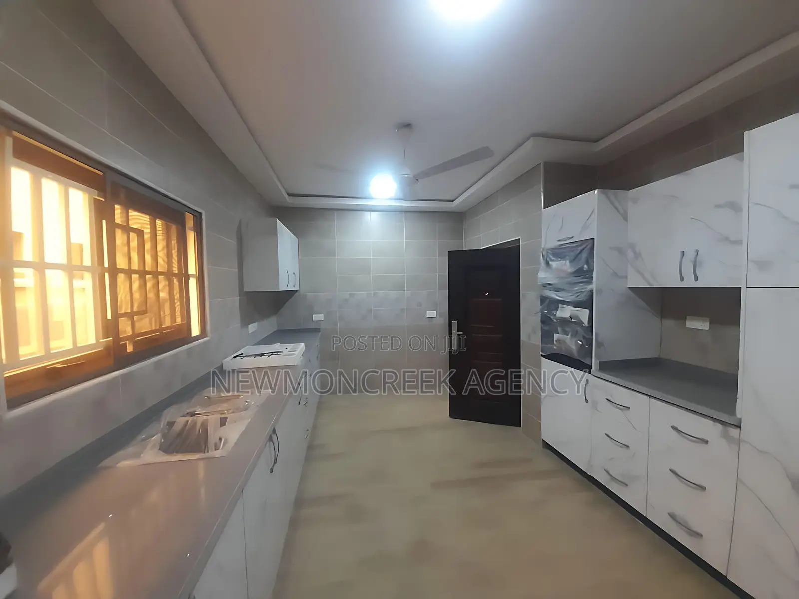 4bdrm House in Agbogba Estate Road, School Park Area for sale in School Park Area