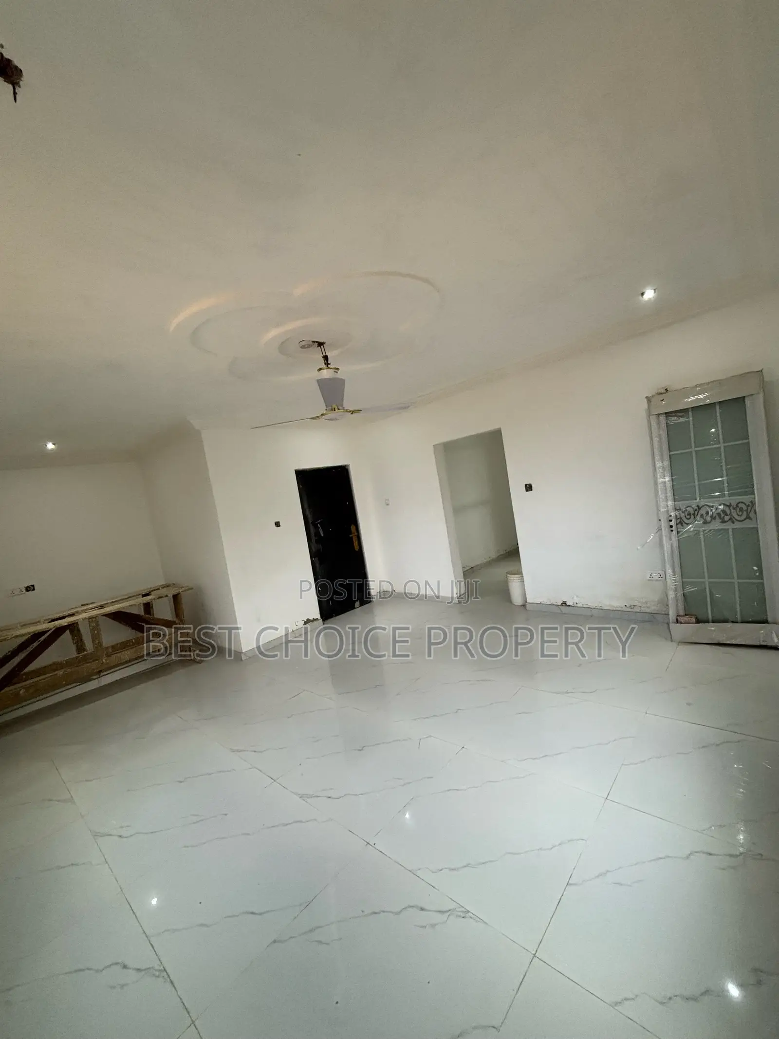 4bdrm Apartment in Mensaba, Dodowa for rent in Dodowa