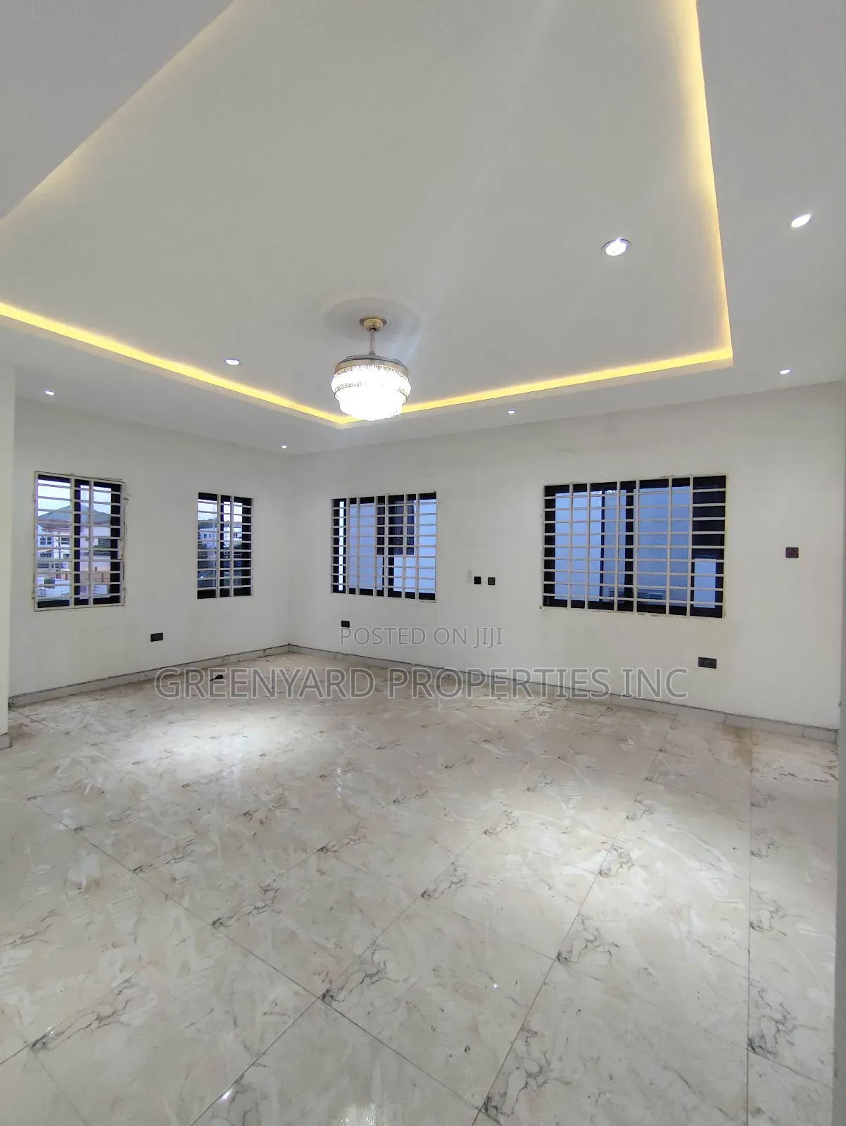 4bdrm House in Ars, East Legon for sale in East Legon