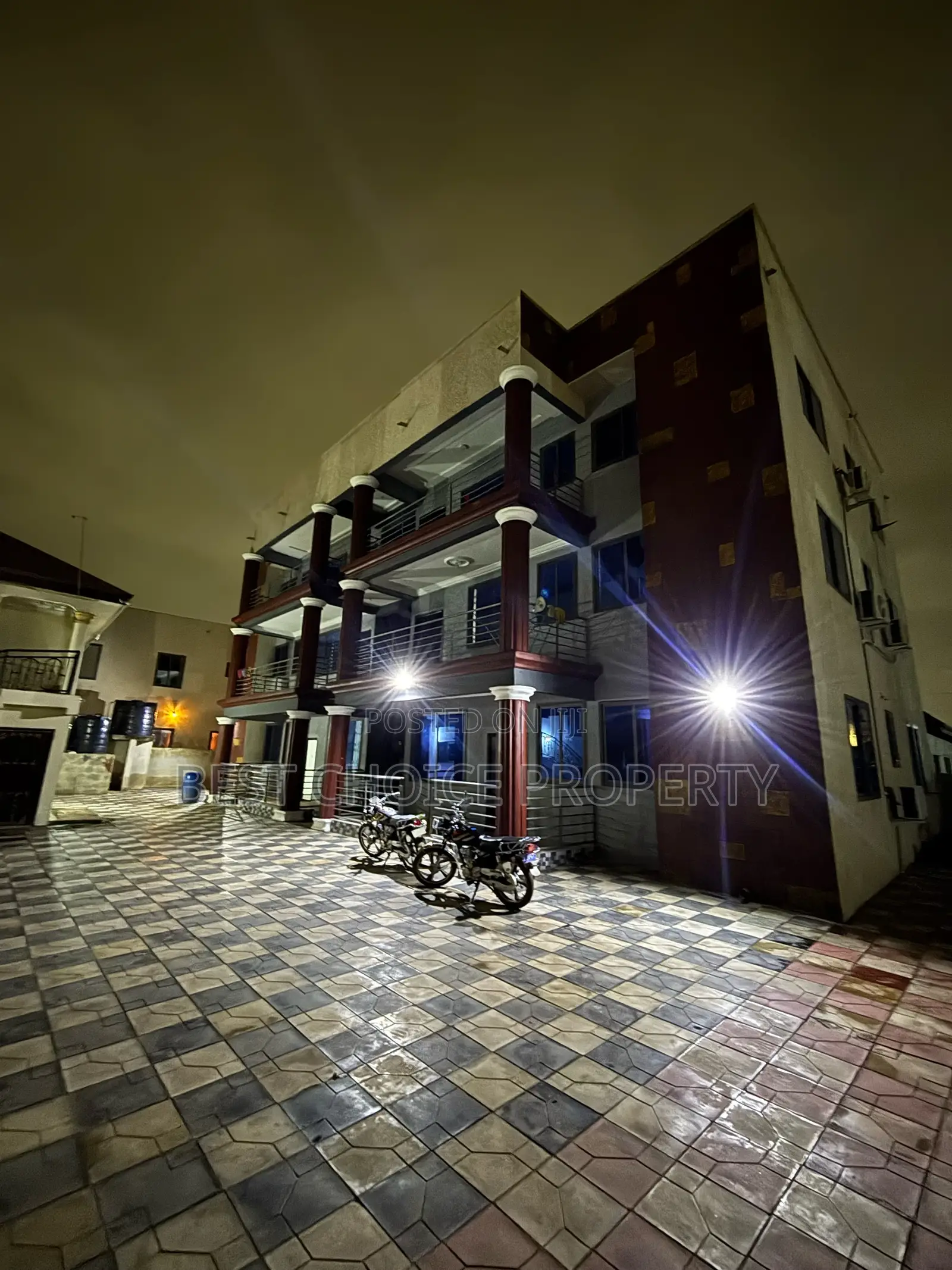 2bdrm Apartment in Owusu Ansar, Oyarifa for rent in Oyarifa