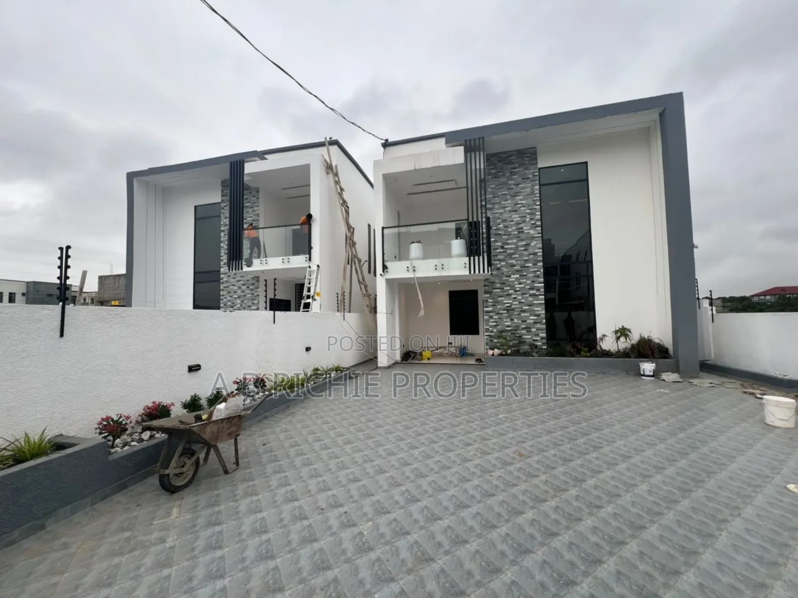 4bdrm House in Ab Richie Properties, East Legon for sale in East Legon