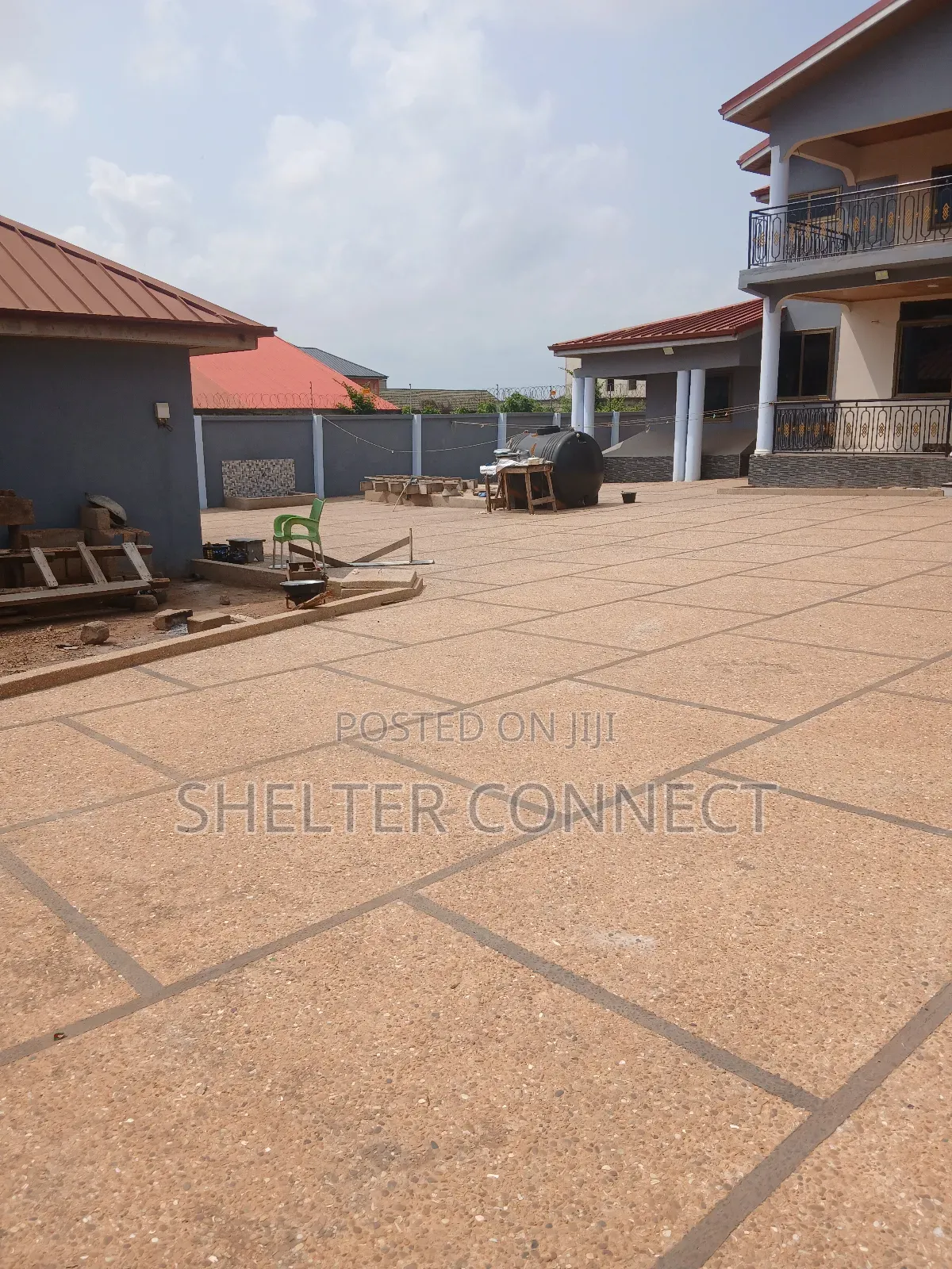 10bdrm House in Pantang, Adenta for rent in Adenta