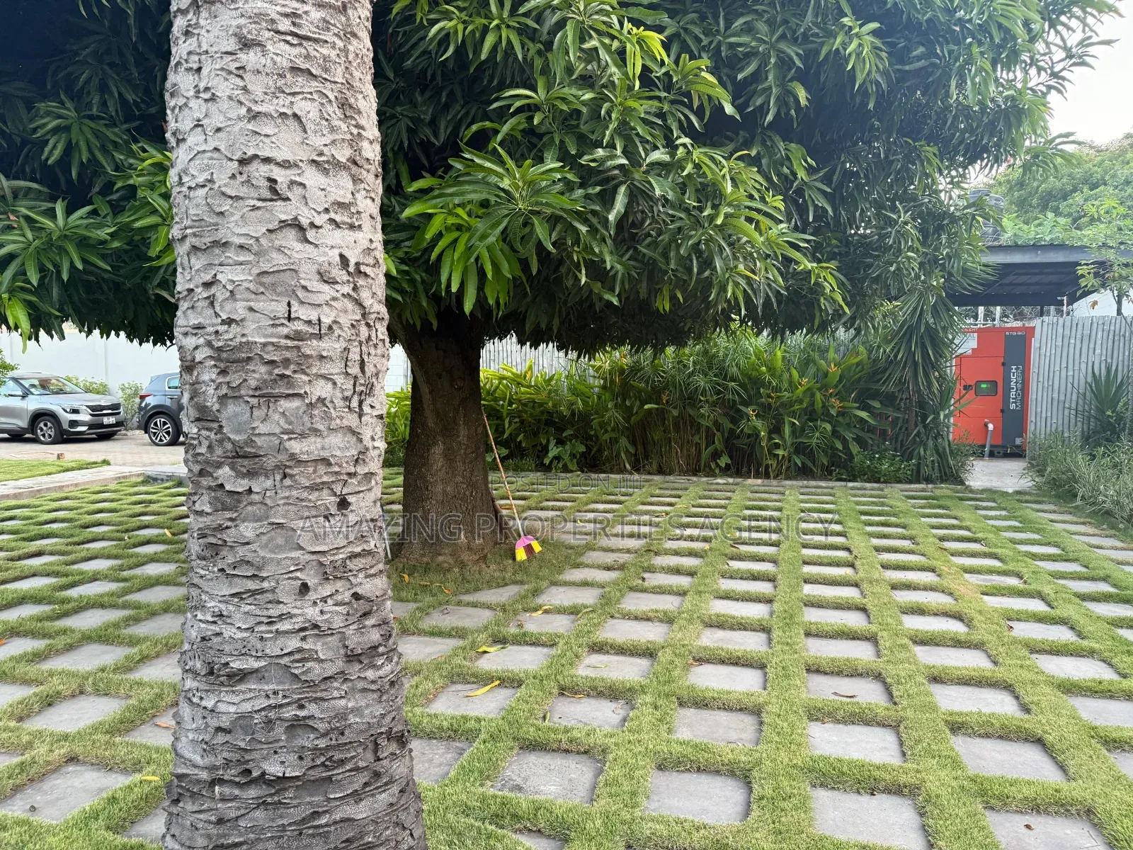 4bdrm House in Cantonments for sale in Cantonments