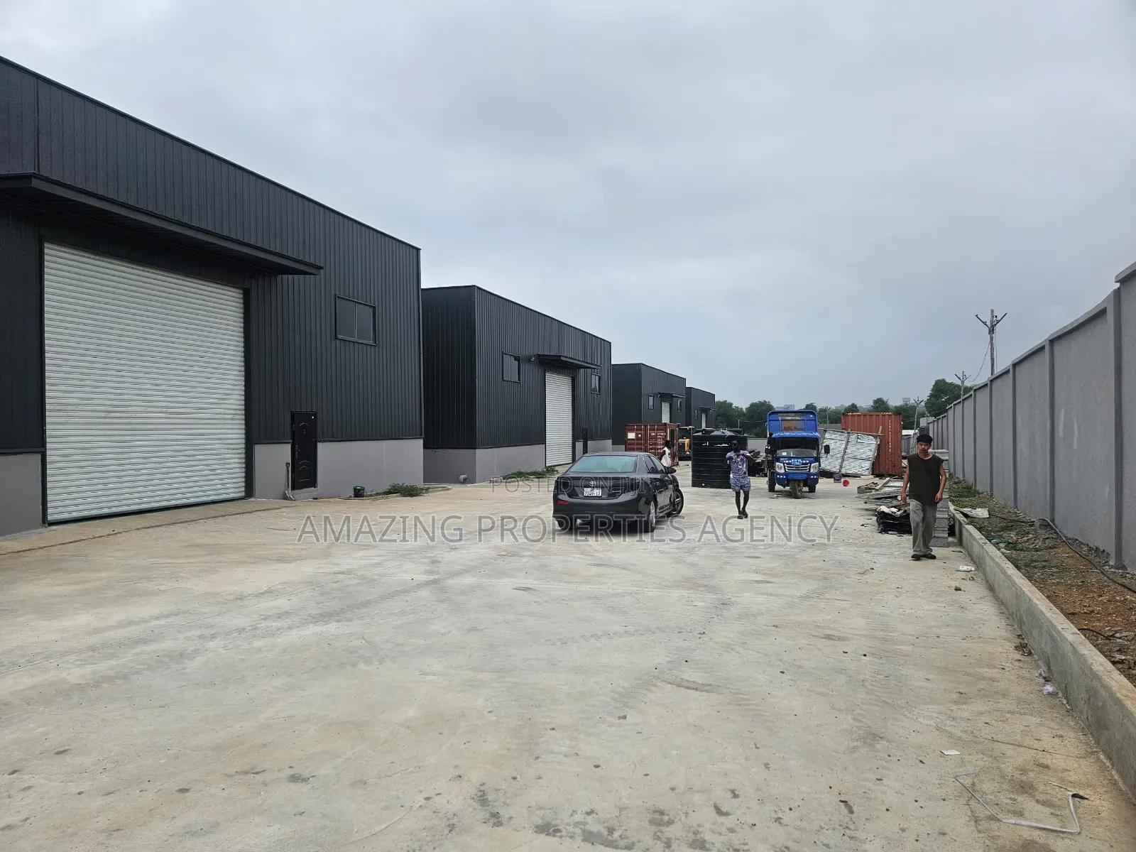 4000sqm Warehouse for Sale at Sakumono in Sakumono
