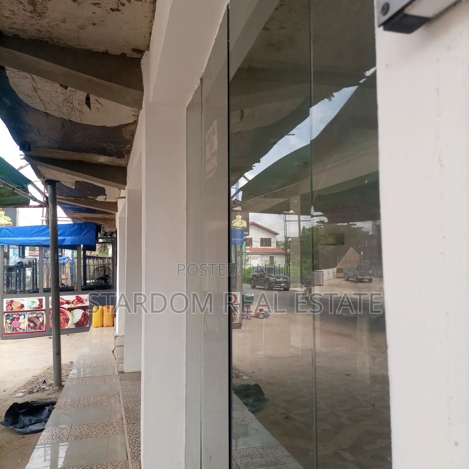 Spacious Commercial Shop/Office Space for Rent – East Legon in East Legon