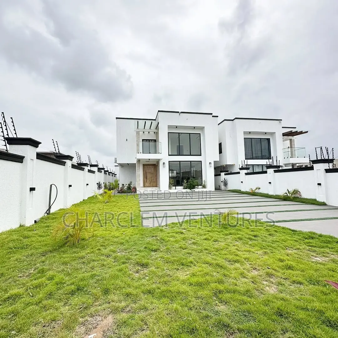 4bdrm House in Charclem Ventures, Accra Metropolitan for sale in Accra Metropolitan